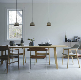 �ܹ���̿� Koizumi �������߾��� LED�ڥ����� AP47549L