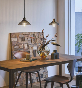 �ܹ���̿� Koizumi �������߾��� LED�ڥ����� AP54918