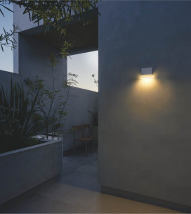 �ܹ���̿� Koizumi �������߾��� LED�ɱ����֥饱�å� AU55815