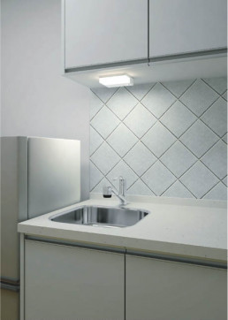 �ܹ���̿� Koizumi �������߾��� LEDή������ AB57254