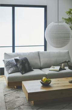 �ܹ���̿� Koizumi �������߾��� LED�����ڥ����� AP47303L