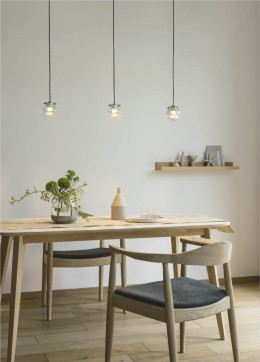 �ܹ���̿� Koizumi �������߾��� LED�ڥ����� AP55468