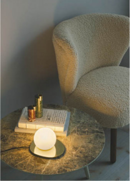 �ܹ���̿� Koizumi �������߾��� LED������� AT51306