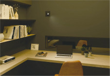 �ܹ���̿� Koizumi �������߾��� LED�֥饱�å� AB54617