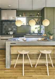 �ܹ���̿� Koizumi �������߾��� LED�ڥ����� AP52298