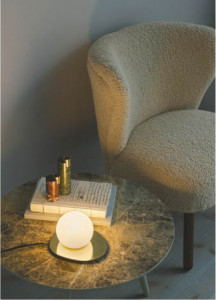 �ܹ���̿� Koizumi �������߾��� LED������� AT51306